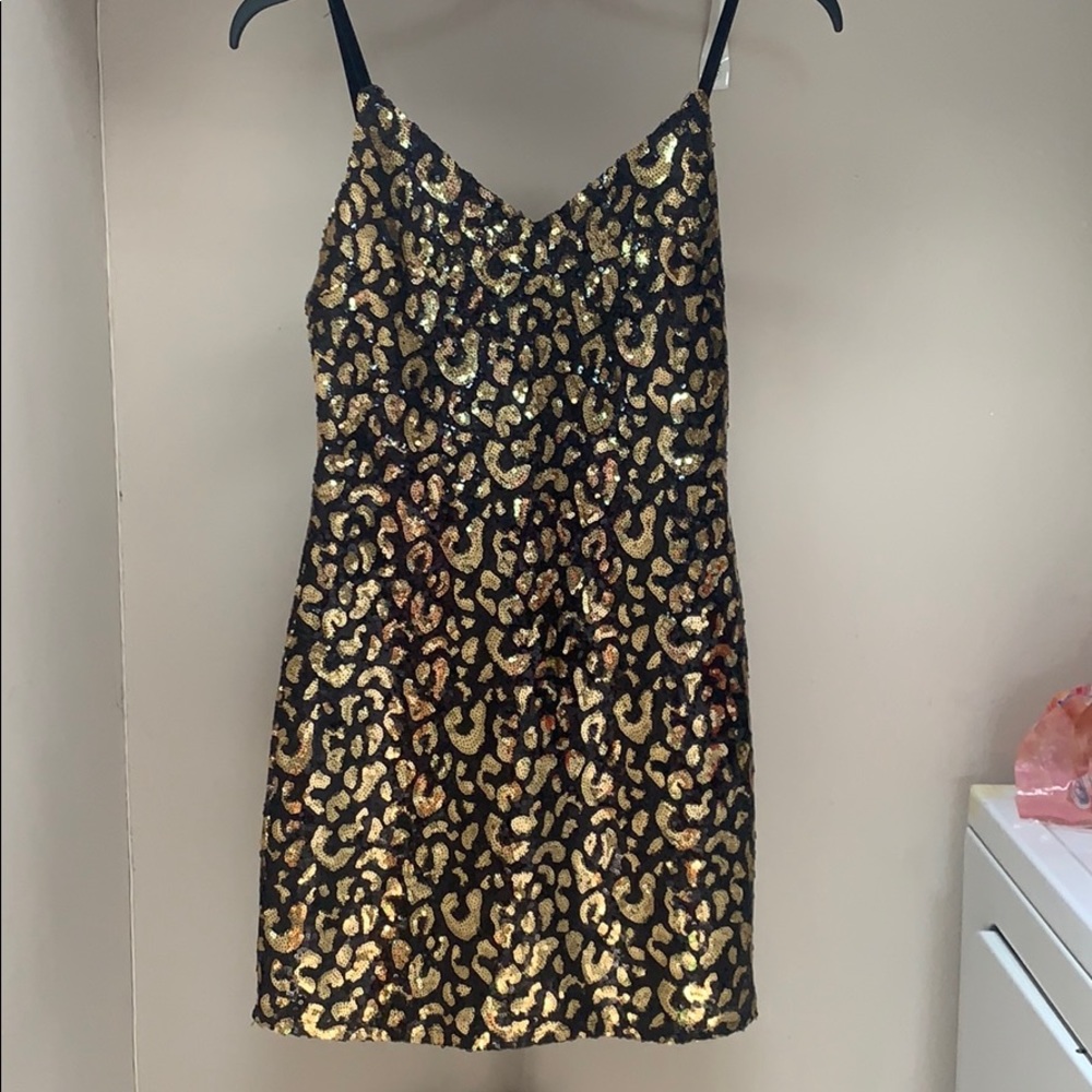 Cocktail Cheetah dress
